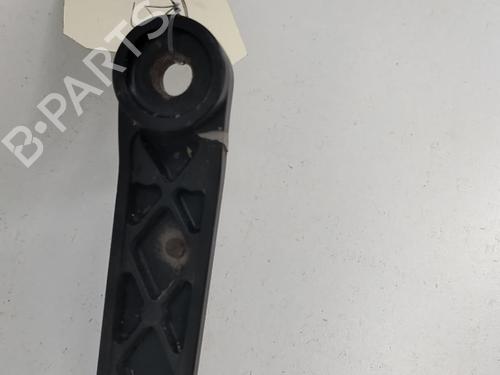 Used Front windshield wiper arm NISSAN X-TRAIL I (T30) 2.2 dCi 4x4 (136 hp) 28762271