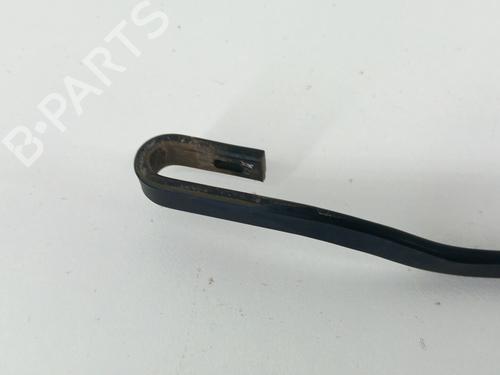 Used Rear windshield wiper arm FORD MONDEO III (B5Y) 2.0 16V TDDi / TDCi (115 hp) 28773088
