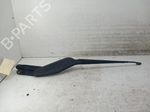 Used Front windshield wiper arm NISSAN ALMERA TINO (V10) 2.2 dCi (115 hp) 28781350