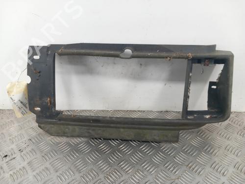 Used Grille RENAULT MASTER I Van (T__) 28-35 2,5 D (75 hp) 29588078