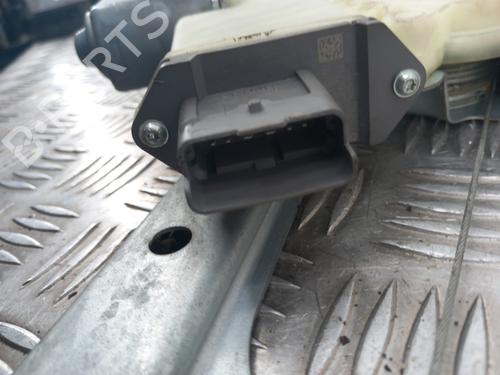 Front right window mechanism PEUGEOT 5008 (0U_, 0E_) 2.0 HDi 150 / BlueHDi 150 | BP28783137C23 