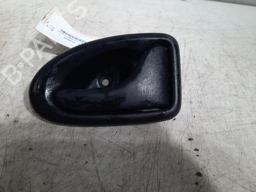 Used Front right interior door handle RENAULT MASTER II Van (FD) 2.5 D (FD0A, FD0E, FD2E, FD3E) (80 hp) 28749912