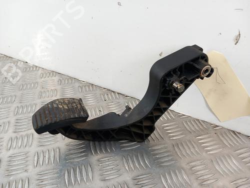 Used Clutch pedal PEUGEOT 307 Break (3E) 2.0 HDI 110 (107 hp) 31024288