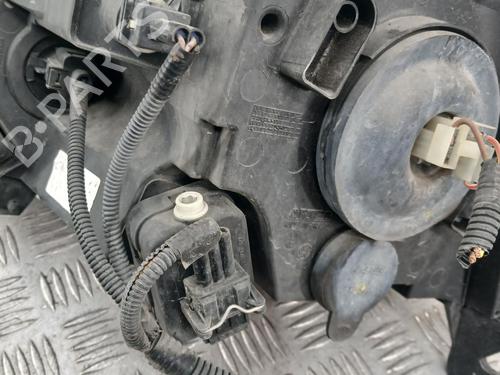 right-headlight-vw-fox-hatchback-5z1-5z3-5z4-2003-2004-2005-2006-2007-2008-2009-2010-2011-2012-2013-2014-2015-36863107 main image