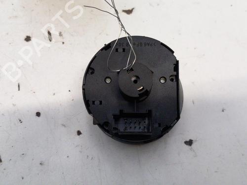 Headlight switch VW GOLF PLUS V (5M1, 521) 2.0 TDI | BP28794364I24 - Image 2
