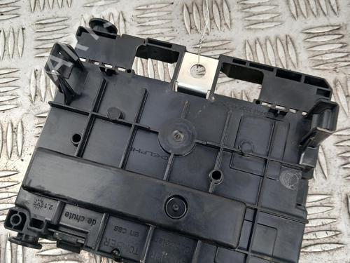 Used Fuse box Fuse box 37202564 37202564