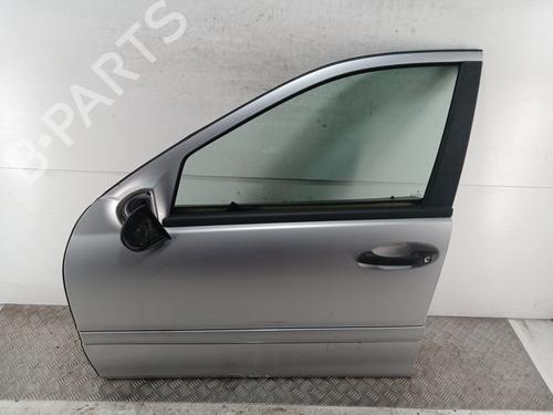 Used Left front door MERCEDES-BENZ C-CLASS (W203) C 200 CDI (203.004) (116 hp) 30547300