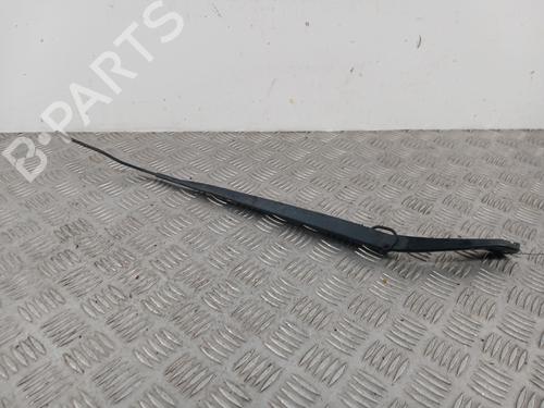 front-windshield-wiper-arm-renault-scenic-ii-jm01_-2003-2004-2005-2006-2007-2008-2009-2010-31976647 main image