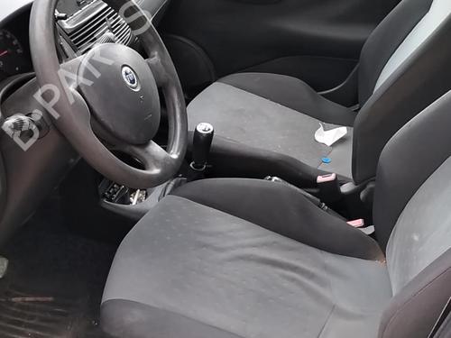 Brukte deler til FIAT PUNTO (188_) 1.3 JTD 16V (70 hp) 4034235