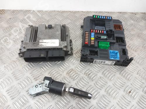 Used Electronic module PEUGEOT 308 II (LB_, LP_, LW_, LH_, L3_) 1.6 BlueHDi 120 (120 hp) 28757328