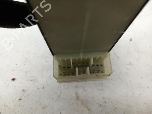 Used Left front window switch Left front window switch SUZUKI GRAND VITARA II (JT, TE, TD) 1.9 DDiS All-wheel Drive (JT419, TD44, JB419WD, JB419XD,... (129 hp) 28782700 28782700