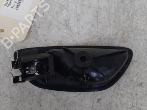 Høyre foran invendig håndtak RENAULT MEGANE IV Hatchback (B9A/M/N_) 1.5 dCi 110 (B9A3) (110 hp) 28770352
