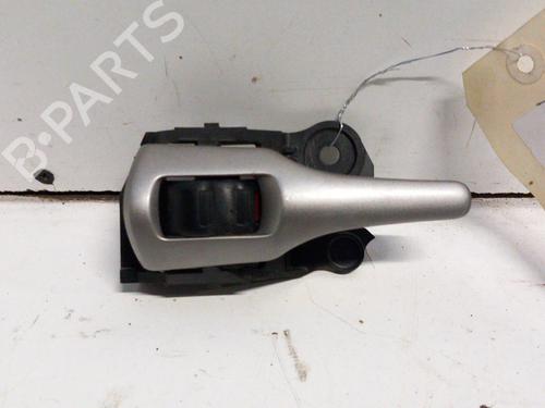 Høyre foran invendig håndtak TOYOTA AURIS (_E15_) 1.4 D-4D (NDE150_, NDE150R) (90 hp) 28770677