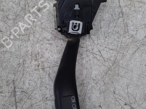 Used Switch Switch VW GOLF V (1K1) 1.9 TDI (105 hp) 28763937 28763937