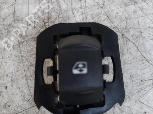 Used Right front window switch Right front window switch RENAULT LAGUNA II (BG0/1_) 1.8 16V (BG04, BG0B, BG0C, BG0V) (117 hp) 28789725 28789725