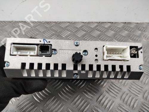 Used Radio Radio RENAULT CLIO IV (BH_) 1.5 dCi 75 (75 hp) 28736243 28736243