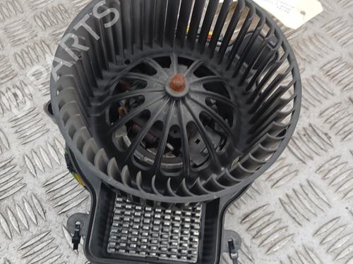 Used Heater blower motor Heater blower motor PEUGEOT 3008 I MPV (0U_) 1.6 HDi (114 hp) 33534032 33534032