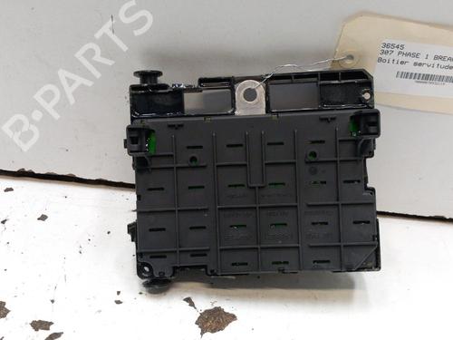 Fuse box PEUGEOT 307 Break (3E) 2.0 HDI 110 | BP28766530E1
