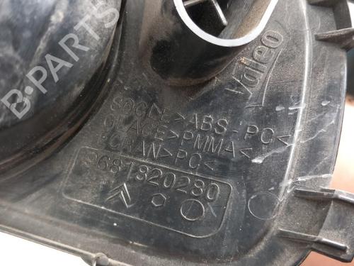 rear-fog-light-citroen-c3-picasso-sh_-2008-28772667 main image