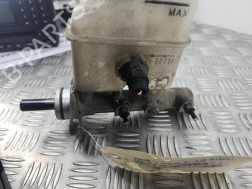 Used Brake master cylinder Brake master cylinder KIA CEE'D Hatchback (ED) 1.6 CRDi 90 (90 hp) 28756582 28756582