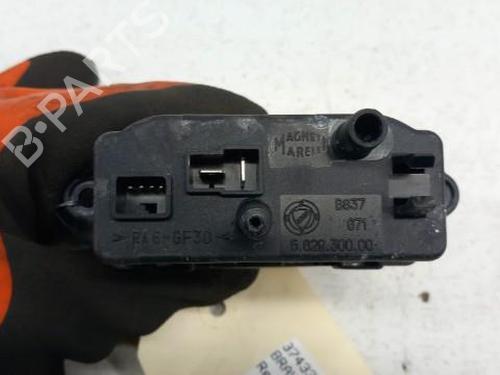 Used Heater resistor Heater resistor FIAT BRAVA (182_) 1.9 JTD 105 (105 hp) 28746850 28746850