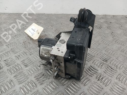 Used ABS pump RENAULT SCÉNIC III (JZ0/1_) 1.6 dCi (JZ00, JZ12) (130 hp) 30536256