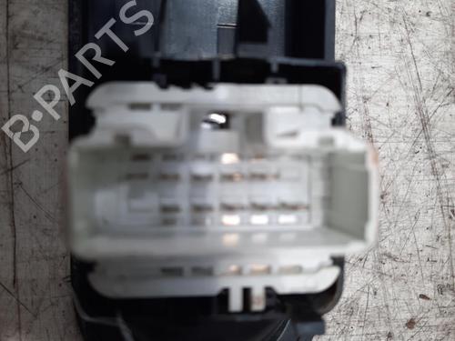 Used Switch RENAULT CLIO III (BR0/1, CR0/1) 1.5 dCi (C/BR0G, C/BR1G) (68 hp) 28761051