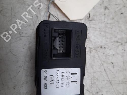 Left front window switch OPEL ZAFIRA A MPV (T98) 2.0 DTI 16V (F75) | BP28752827I27