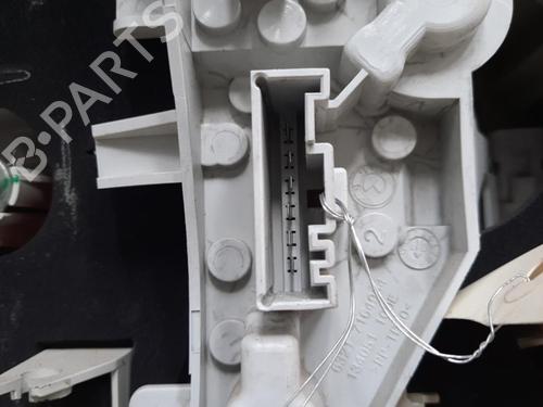 right-taillight-bmw-1-e81-2006-2007-2008-2009-2010-2011-2012-28771988 main image