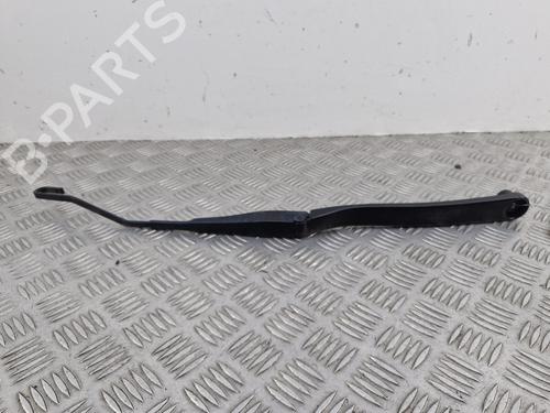 Used Front windshield wiper arm Front windshield wiper arm 38422664 38422664