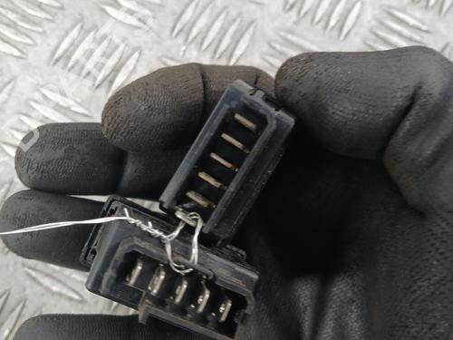 Used Left front window switch Left front window switch RENAULT 21 (B48_) 2.1 Turbo-D (B486, B488, B48V) (88 hp) 39581972 39581972