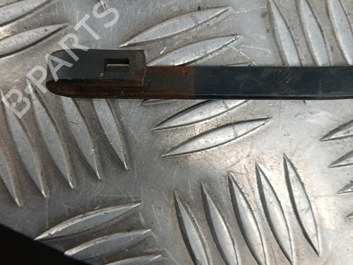 front-windshield-wiper-arm-nissan-leaf-ze0-2010-2011-2012-2013-2014-2015-2016-2017-30859004 main image