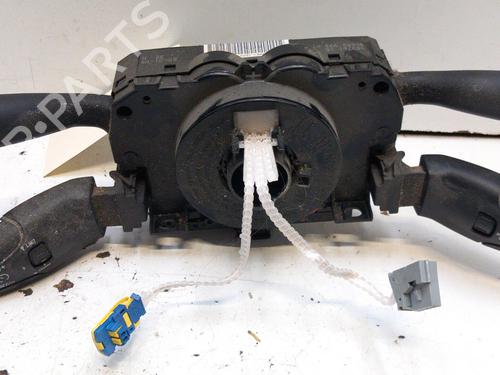 Used Steering column stalk PEUGEOT 308 I (4A_, 4C_) 1.6 HDi (109 hp) 28778216