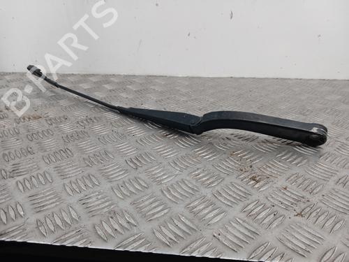 front-windshield-wiper-arm-renault-trafic-iii-van-fg_-2014-31946235 main image
