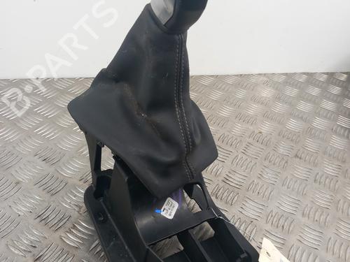 Used Gear lever PEUGEOT 2008 I (CU_) 1.5 BlueHDI 120 (120 hp) 28744829