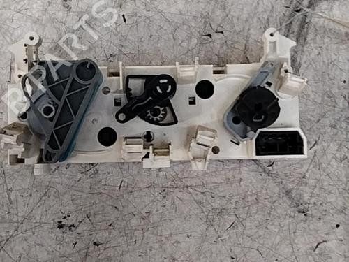 Used Climate control Climate control 28774596 28774596