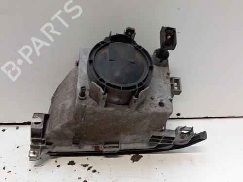 Used Right headlight RENAULT CLIO I (B/C57_, 5/357_) 1.2 (B/C/S57A, B/C57S, 5/357F, 5/357J, 5/357L, 5/357R) (58 hp) 28777947