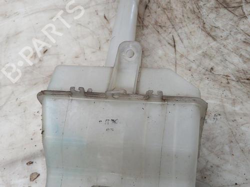 Réservoir lave-glace KIA CARENS I MPV (FC, FJ) 2.0 CRDi (113 hp) 28747497