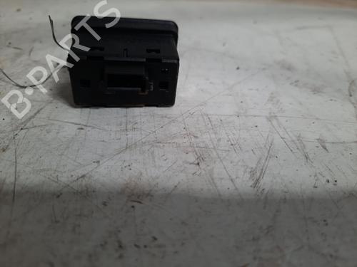 Used Right rear window switch BMW 5 (E39) 525 td (116 hp) 28761135