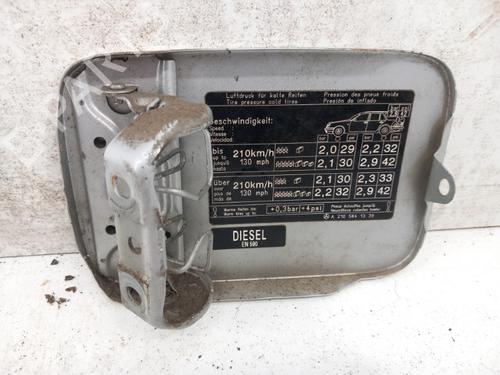 fuel-flap-mercedes-benz-e-class-t-model-s210-1996-1997-1998-1999-2000-2001-2002-2003-28738235 main image