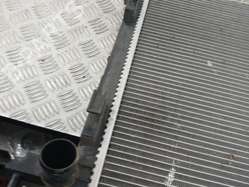 water-radiator-renault-megane-iv-hatchback-b9amn_-2015-39238133 main image
