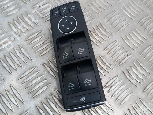 Used Left front window switch Left front window switch MERCEDES-BENZ C-CLASS (W204) C 200 CDI (204.001) (136 hp) 28745610 28745610
