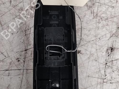 Used Right front window switch Right front window switch PEUGEOT 308 SW I (4E_, 4H_) 1.6 HDi (109 hp) 28775316 28775316