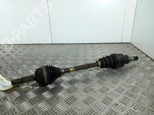 Drivaksel fortil venstre PEUGEOT 107 (PM_, PN_) 1.4 HDi | BP28746664M38 