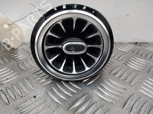 Used Air vent MERCEDES-BENZ A-CLASS (W177) A 220 d (177.014) (190 hp) 28737010