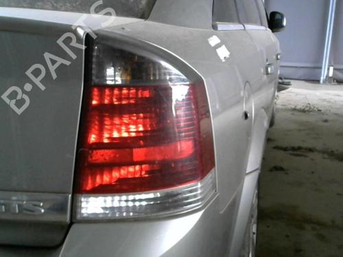 Used Right taillight OPEL VECTRA C GTS (Z02) 1.9 CDTI (F68) (120 hp) 28793047