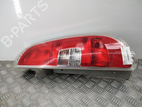 Used Right taillight SKODA ROOMSTER (5J7) 1.6 TDI (90 hp) 28736982