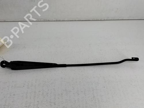 Used Front windshield wiper arm FORD FIESTA III (GFJ) 1.1 (55 hp) 28751286
