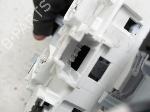 Used Interior roof light Interior roof light PEUGEOT 208 II (UB_, UP_, UW_, UJ_) 1.5 BlueHDI 100 (102 hp) 28738643 28738643