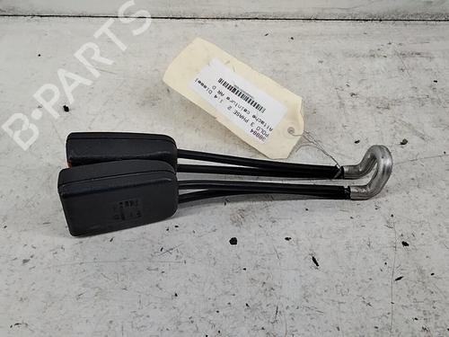 Used Seat buckle VW POLO (6N2) 1.4 TDI (75 hp) 28780519